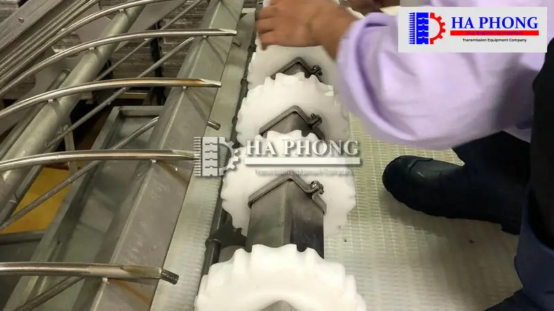 Băng tải nhựa Hong's belt HS-103B-HD-N Chiều rộng băng tải HONGSBELT HS-103B-HD-N
