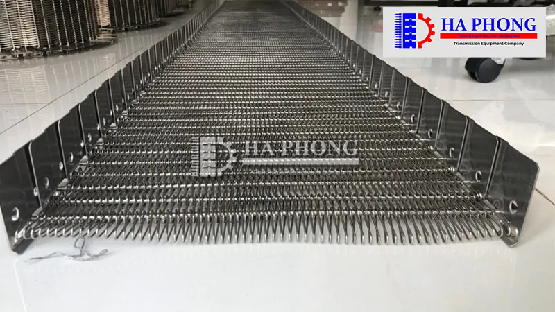 Băng tải lưới inox xoắn ốc (spiral)