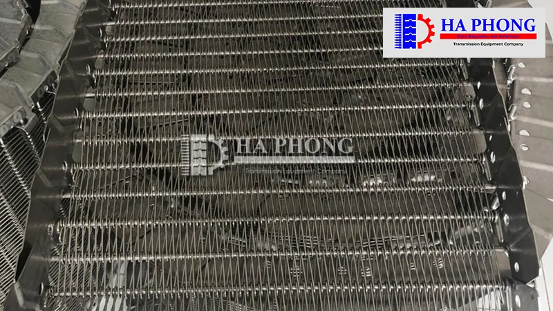 Băng tải lưới inox sợi xoắn ưu điểm của băng tải lưới Inox sợi xoắn