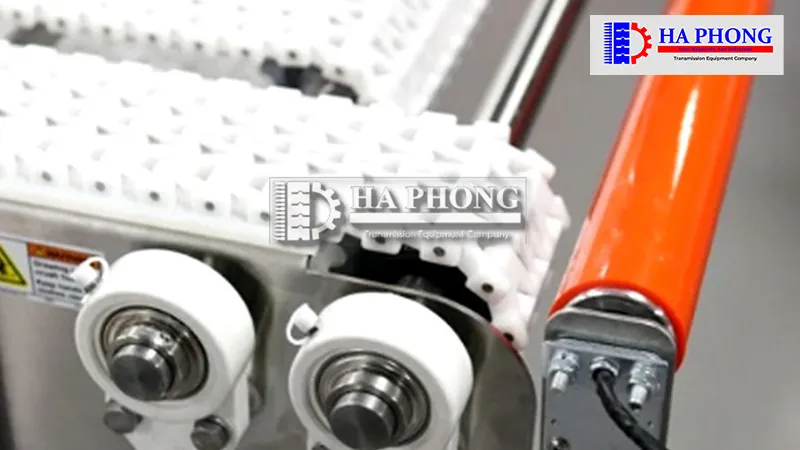 Băng tải nhựa habasit M2533 tại nhà máy