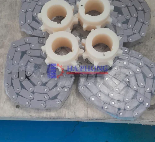 Bánh nhông nhựa băng tải là gì? Tìm hiểu ưu nhược điểm và cấu tạo chi tiết