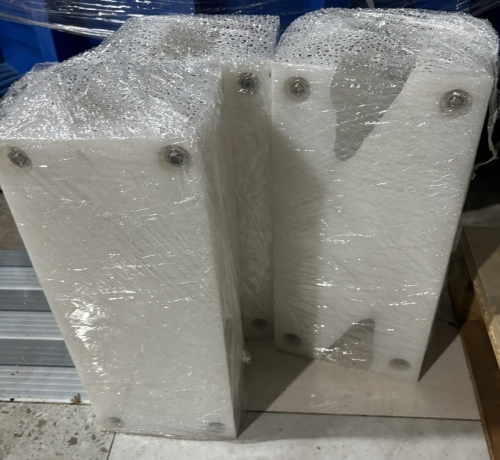 Bộ lật chai và lon nước giải khát bằng nhựa bo dao lon 6 7259