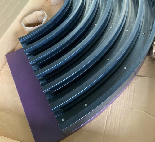 Cua cong dẫn hướng xích nhựa cua cong 3 9525