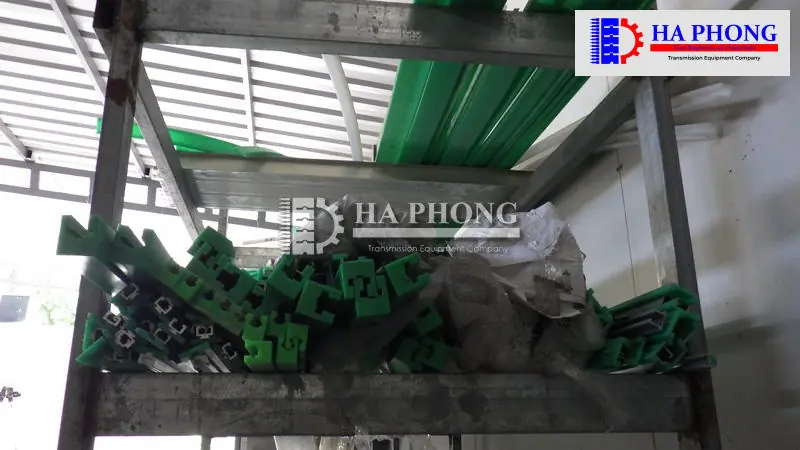 Cấu tạo của thanh dẫn hướng băng tải khác: