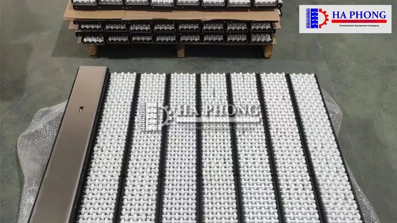 con lăn dẫn hướng băng tải