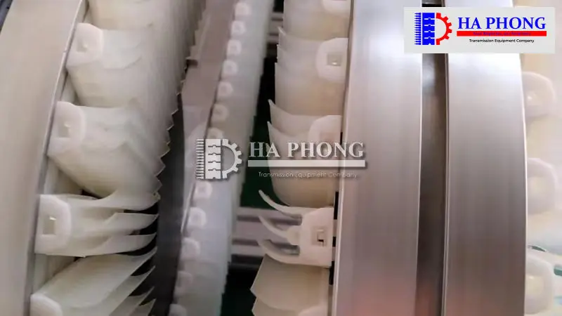 Xích gắp chai Gripper chain phổ biến