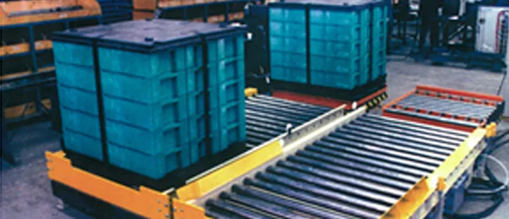 Băng tải con lăn trực tiếp dẫn động bằng xích
