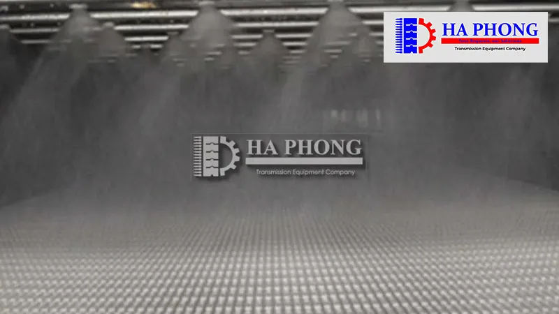 Băng tải hầm thanh trùng Băng tải nhựa hầm