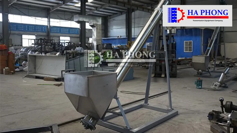 băng chuyền trục vít
