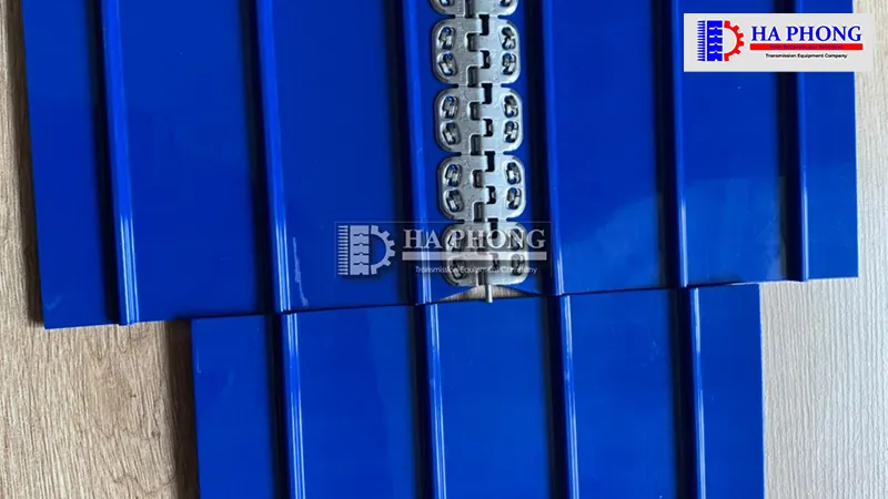 Móc nhựa khớp nối băng tải PU đồng nhất