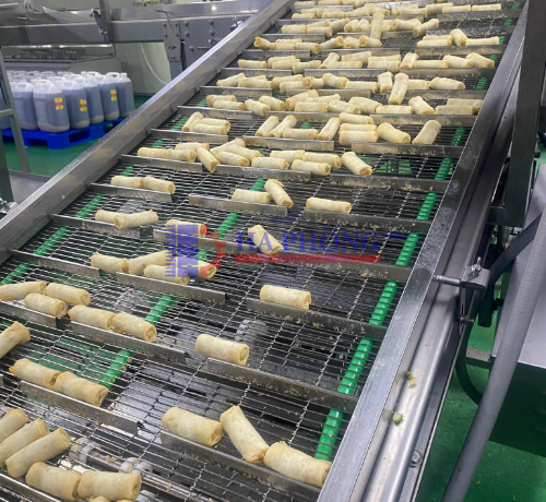Băng tải nghiêng là gì? Chi tiết cấu tạo và nguyên lý hoạt động