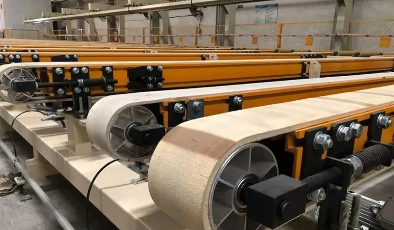 Băng tải nỉ là gì? Hướng dẫn cách lựa chọn băng tải nỉ chất lượng Băng tải nỉ