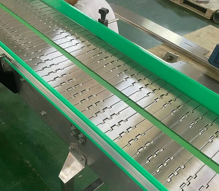 Cấu tạo và ưu điểm của băng tải xích tấm - Có nên sử dụng không? Băng tải xích tấm phẳng