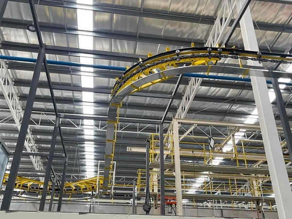 Băng tải xích treo