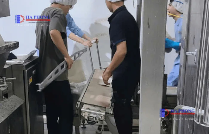 Dự án thực tế: Thay thế và ép nối băng tải tại nhà máy thực phẩm Bình Dương Dự án thực tế thay thế và ép nối băng tải tại nhà máy thực phẩm Bình Dương