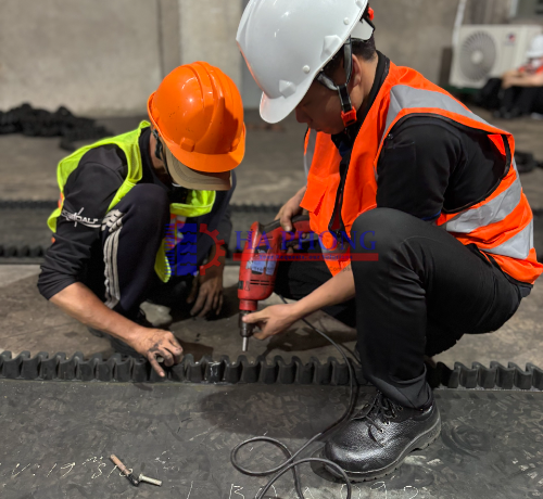 Hướng dẫn cách dán băng tải cao su chuyên nghiệp và bền đẹp