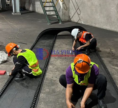 Hướng dẫn cách dán băng tải cao su chuyên nghiệp và bền đẹp
