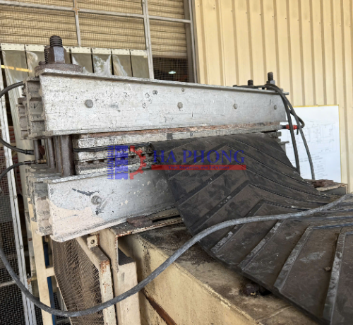 Hướng dẫn cách dán băng tải cao su chuyên nghiệp và bền đẹp