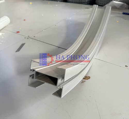 Chi tiết cấu tạo băng tải xích xương cá