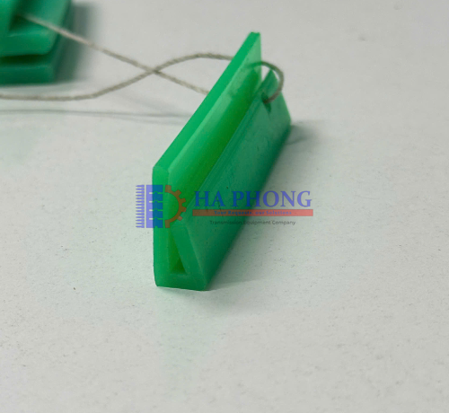 Tổng hợp các loại nẹp nhựa băng tải thông dụng