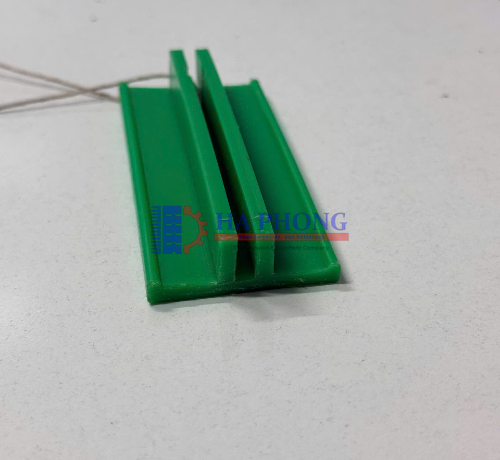 Tổng hợp các loại nẹp nhựa băng tải thông dụng