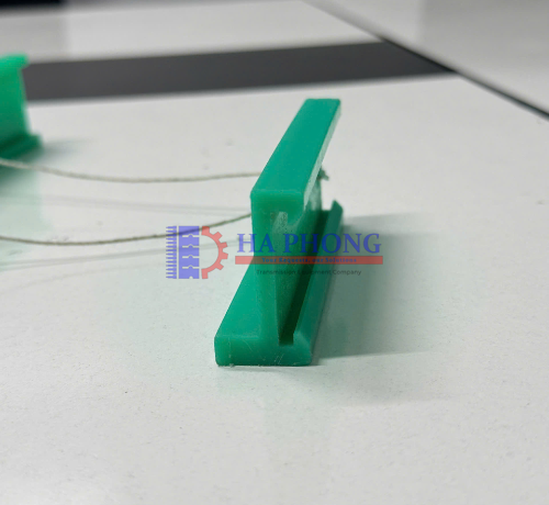 Tổng hợp các loại nẹp nhựa băng tải thông dụng