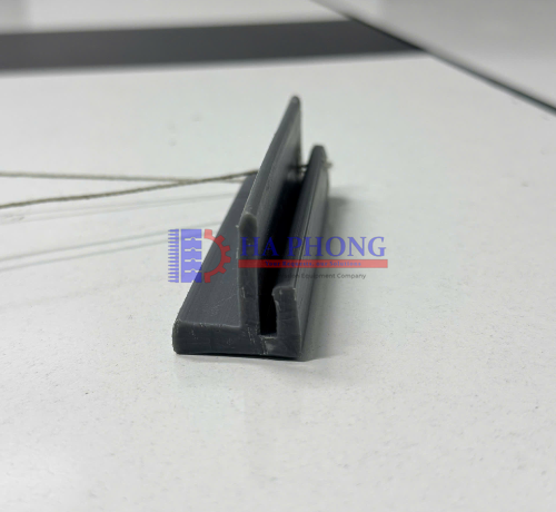 Tổng hợp các loại nẹp nhựa băng tải thông dụng