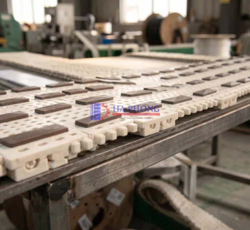 Băng tải nghiêng HS-100B-EL Băng tải nhựa mô-đun của Hongs belt